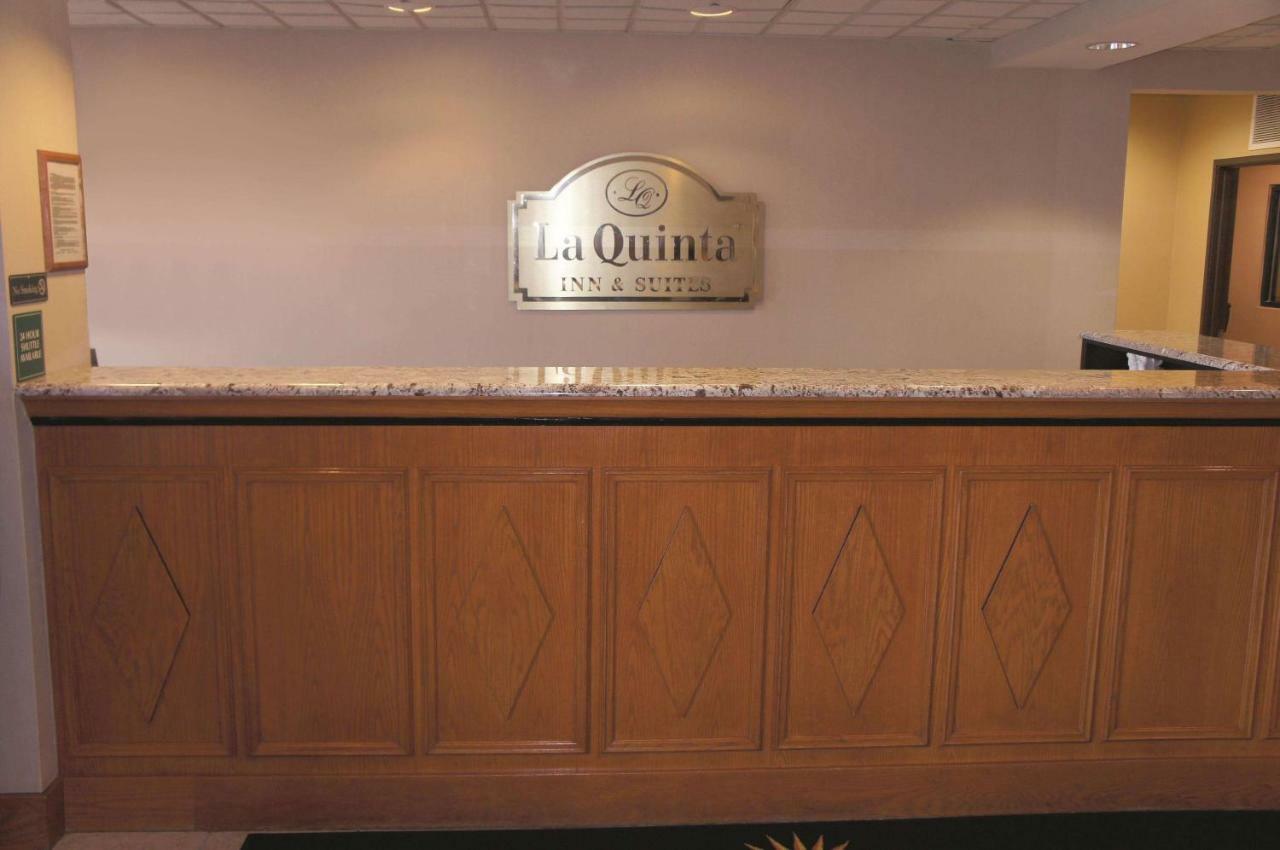 Готель La Quinta By Wyndham Omaha Airport Downtown Carter Lake Екстер'єр фото