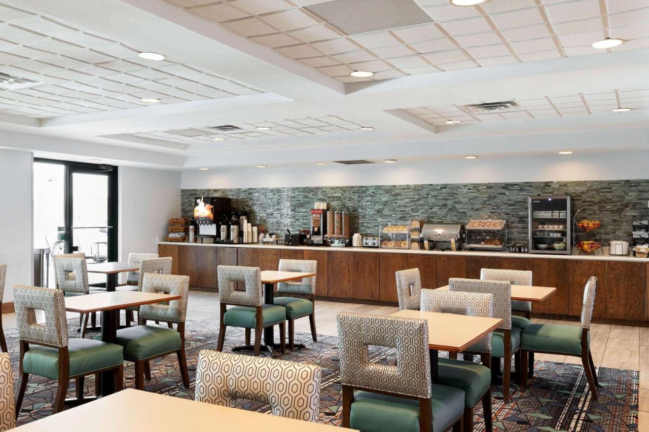 Готель La Quinta By Wyndham Omaha Airport Downtown Carter Lake Екстер'єр фото